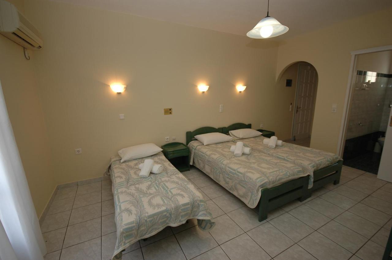 Hotel Anixis Resort Naxos City エクステリア 写真
